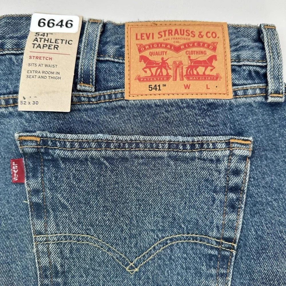 NEW Levi's 541 Athletic Taper Stretch Jeans Mens 52x30 Blue Denim Big & Tall
